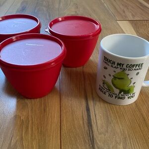 Tupperware Bundle